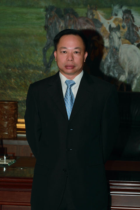 广东芭乐视频污下载安装精工建材有限公司董事长、总经理 叶荣恒先生.jpg