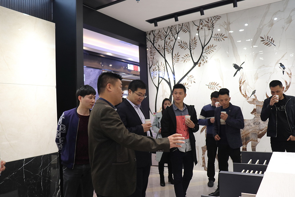 芭乐视频污下载安装黔桂区域经销商交流会